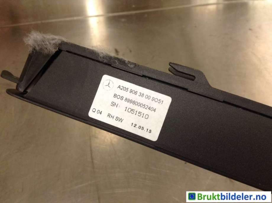 Bagasjerom rollon til Mercedes C-Klasse 2014-2018 (Fase 1) (W205) (W205) (MERCEDES|A 205 906 38 00|)