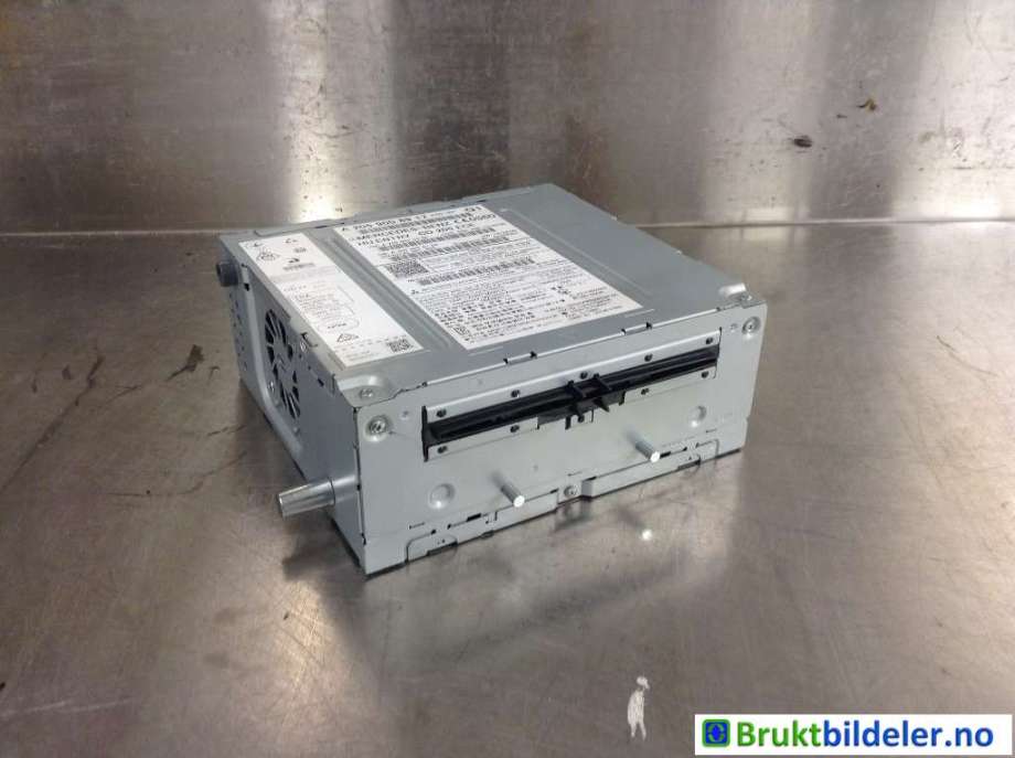 Bilstereo til Mercedes C-Klasse, 2014-2018 (Fase 1) (W205) (W205) (MERCEDES|A 205 900 89 17)