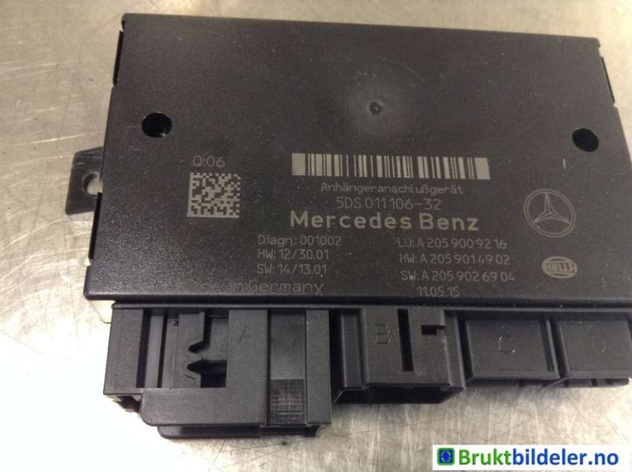 Styreenhet hengerfeste til Mercedes C-Klasse 2014-2018 (Fase 1) (W205) (W205) (MERCEDES|A 205 900 92 02|5DS 011 106-32|)