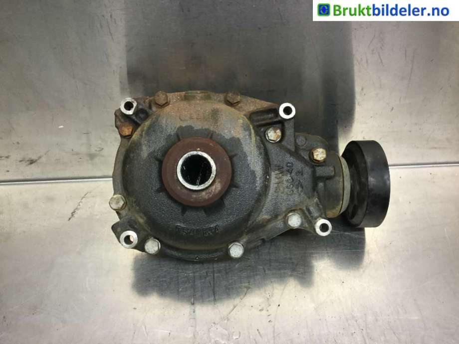 Kardang til BMW X3 2003-2006 (Fase 1) (E83) (E83) (BMW|33 10 7 542 822|)