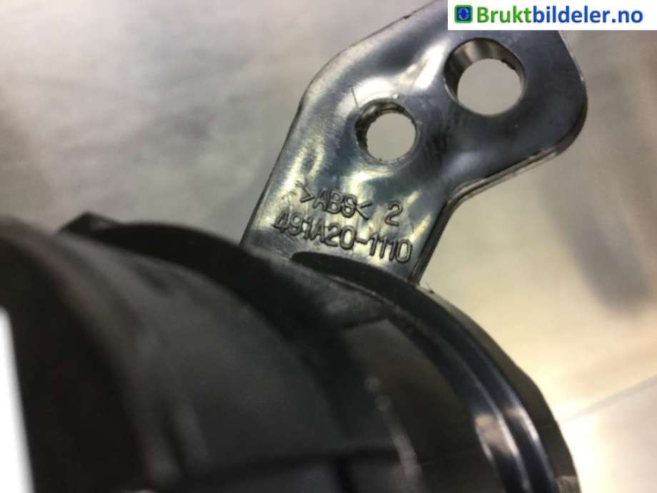 Bryter start/stopp til Kia Sportage 2010-2016 (Type III) (KIA|491A20-1110|)