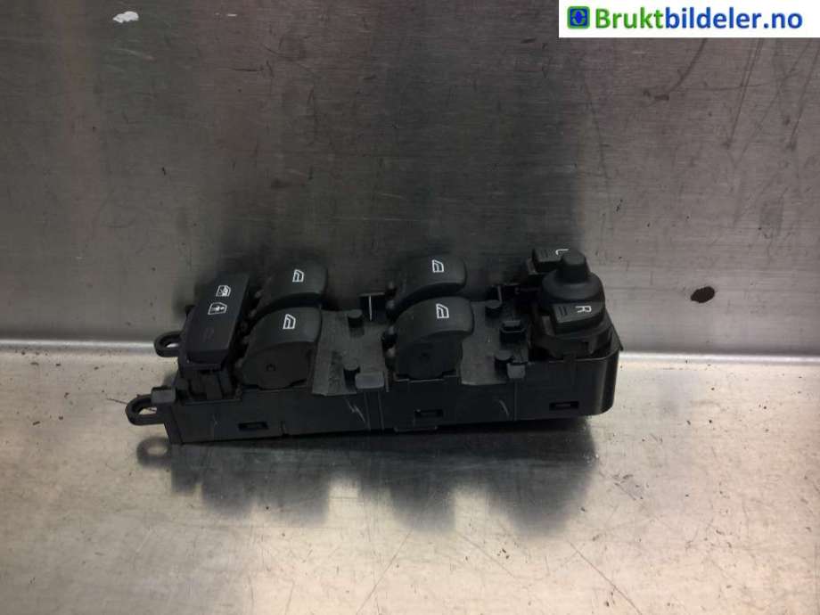 Bryter ruteheis til Volvo V70, 2007-2013 (Type III, Fase 1)  (VOLVO|31334882)