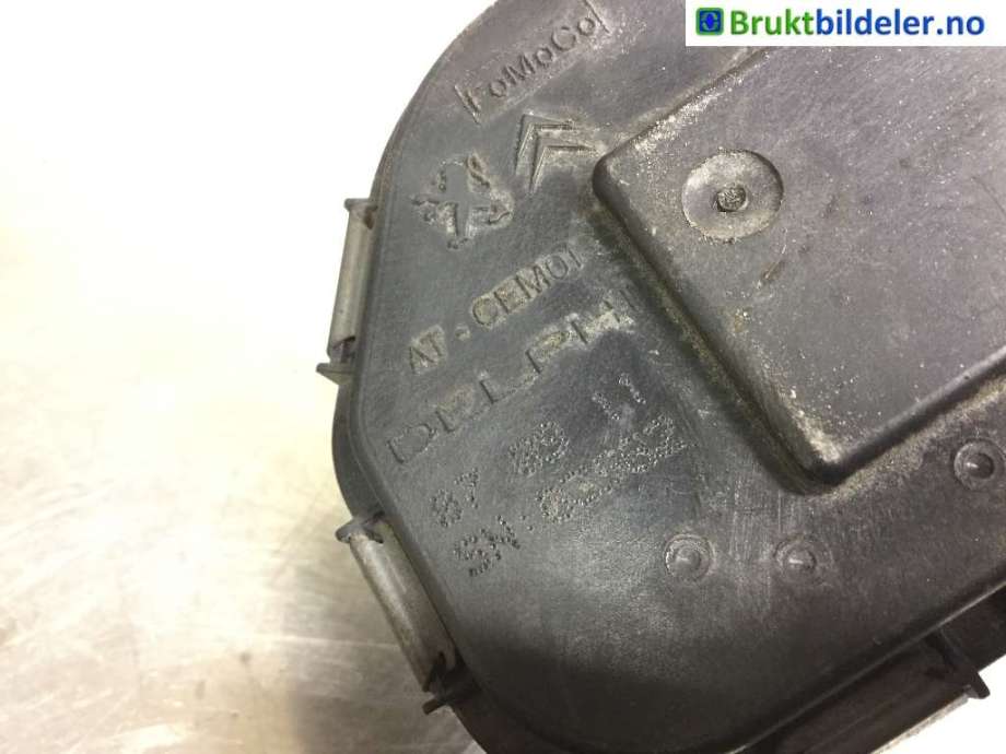 Spjeldhus til Ford Focus 2011-2014 (Type III, Fase 1)  (FORD|AT - CEM01|)