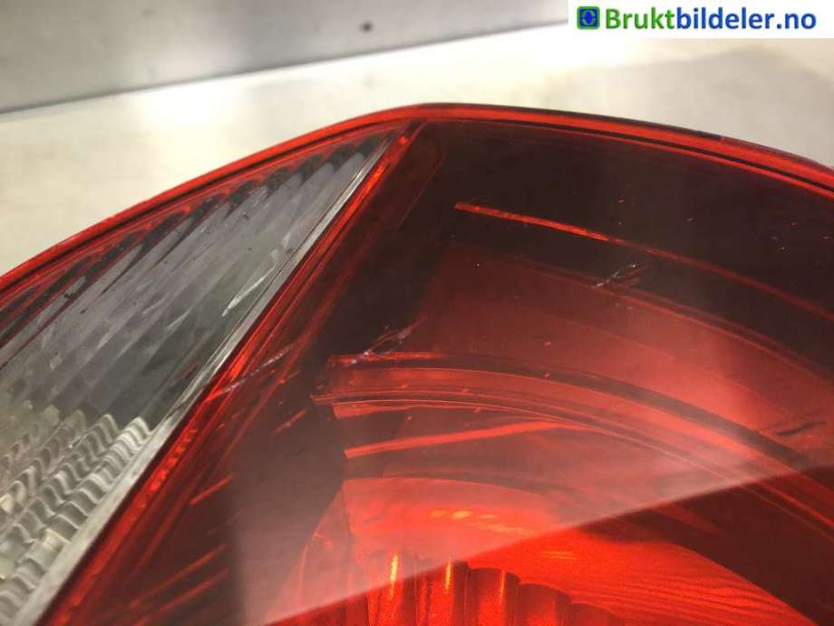 Baklykt høyre indre til VW Golf VI 2008-2012  (VOLKSWAGEN|5K0 945 094 K|)