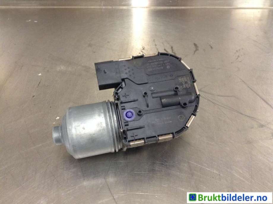Viskermotor frontrute til Mercedes C-Klasse 2014-2018 (Fase 1) (W205) (W205) (MERCEDES||1 397 220 969)