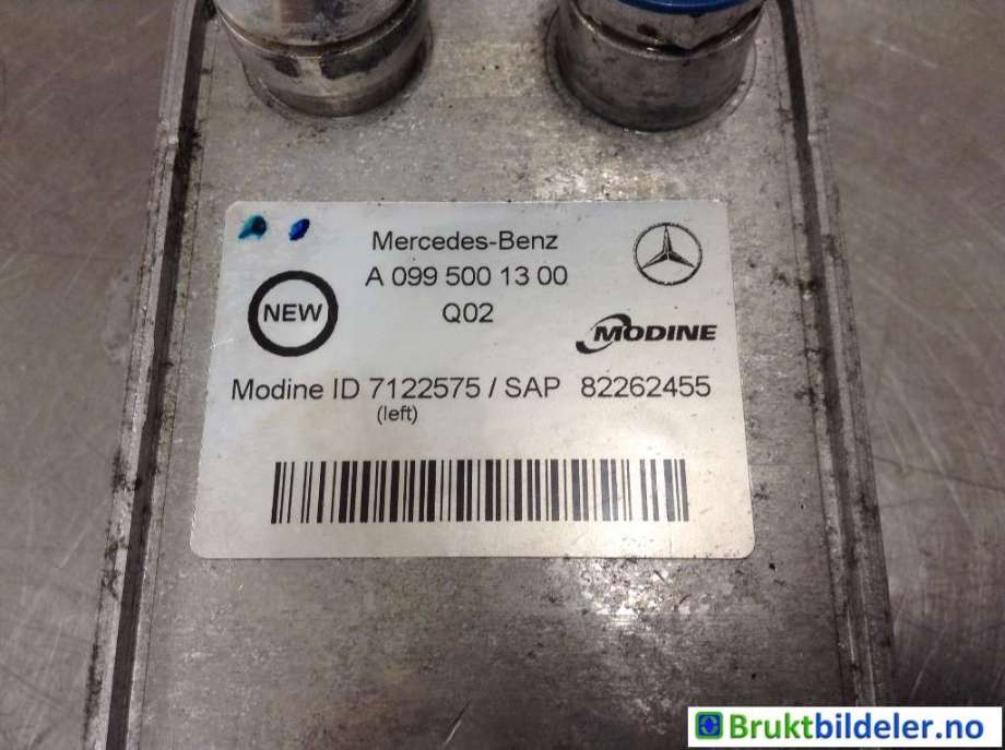 Oljekjøler til Mercedes C-Klasse 2014-2018 (Fase 1) (W205) (W205) (MERCEDES|A 099 500 13 00|7122575|82393531)