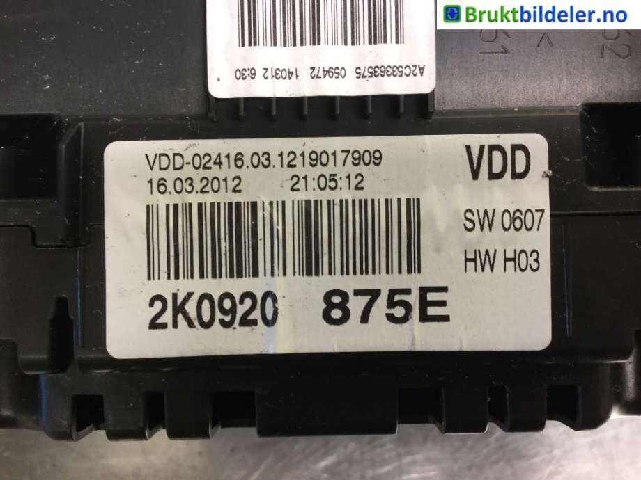 Instrumentpanel til VW Caddy 2010-2015 (Type III, Fase 2)  (VOLKSWAGEN|2K0 920 875 E|)