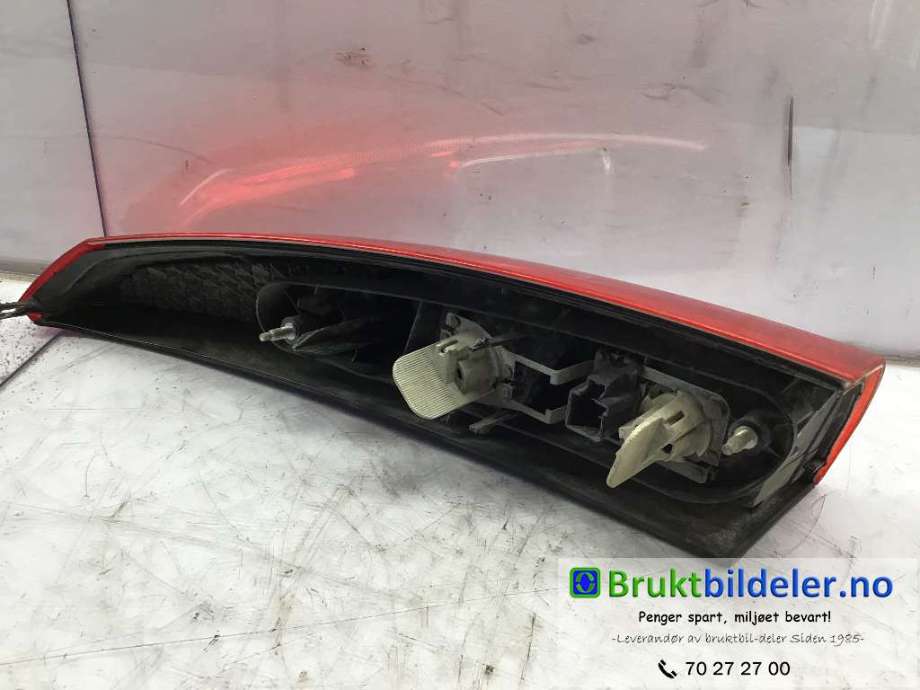 Baklykt venstre til Volvo V70 2005-2007 (Type II, Fase 2) (VOLVO|30655374|)