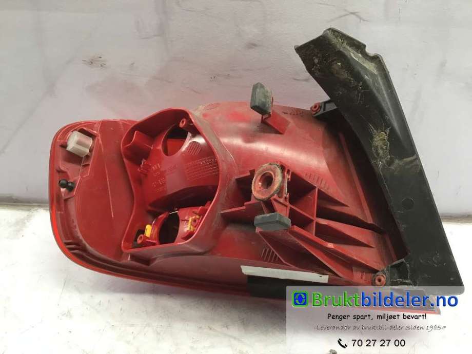 Baklykt høyre til Audi A4 2007-2014 (Type IV) (B8) (B8) (AUDI|8K5 945 096 D|)