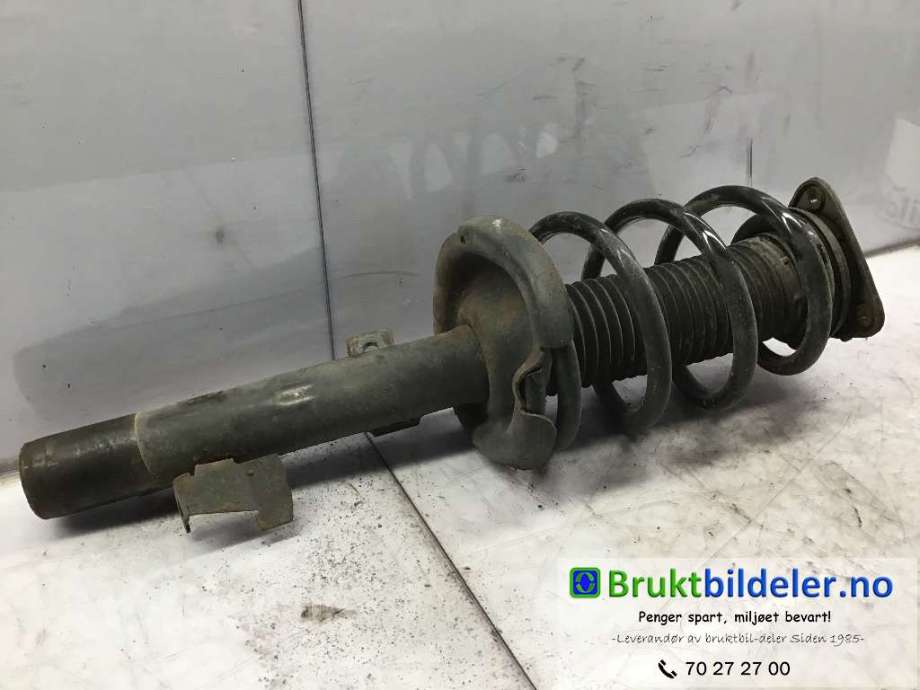 Fjærbein høyre foran til Ford Kuga 2008-2012 (Type I)  (FORD|8V41 18045 CA||1683597)