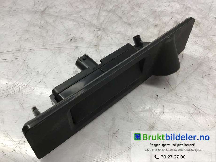 Bakluke/bakdør håndtak til Tesla Model Y 2021-2024 (Type I)  (1095949-00-E|)