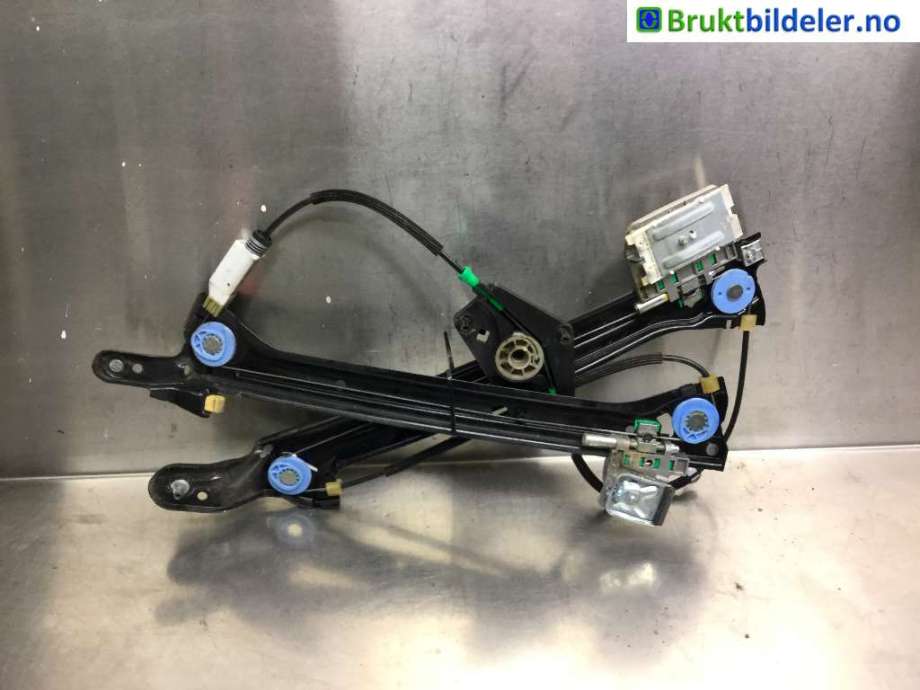 Ruteheis til Audi A5 2007-2016 (Type I) (AUDI|8T8 837 462|)