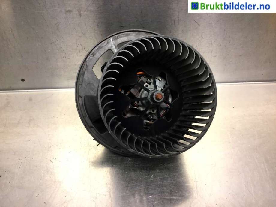 Varmeapparat motor til BMW 1-Serie 2004-2011 (E81/E82/E87/E88) (E81/E82/E87/E88) (BMW|64 11 6 933 663-08|)