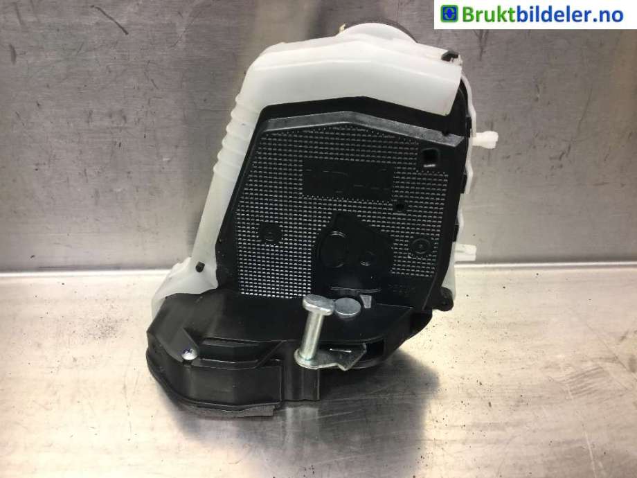 Låsekasse høyre til Toyota Yaris 2012-2014 (Type III, Fase 1) (TOYOTA|69050-0D110|)