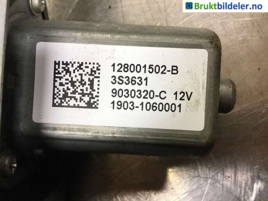 Ruteheis venstre foran til Renault Trafic 2014-->>  (RENAULT|128001502-B|)