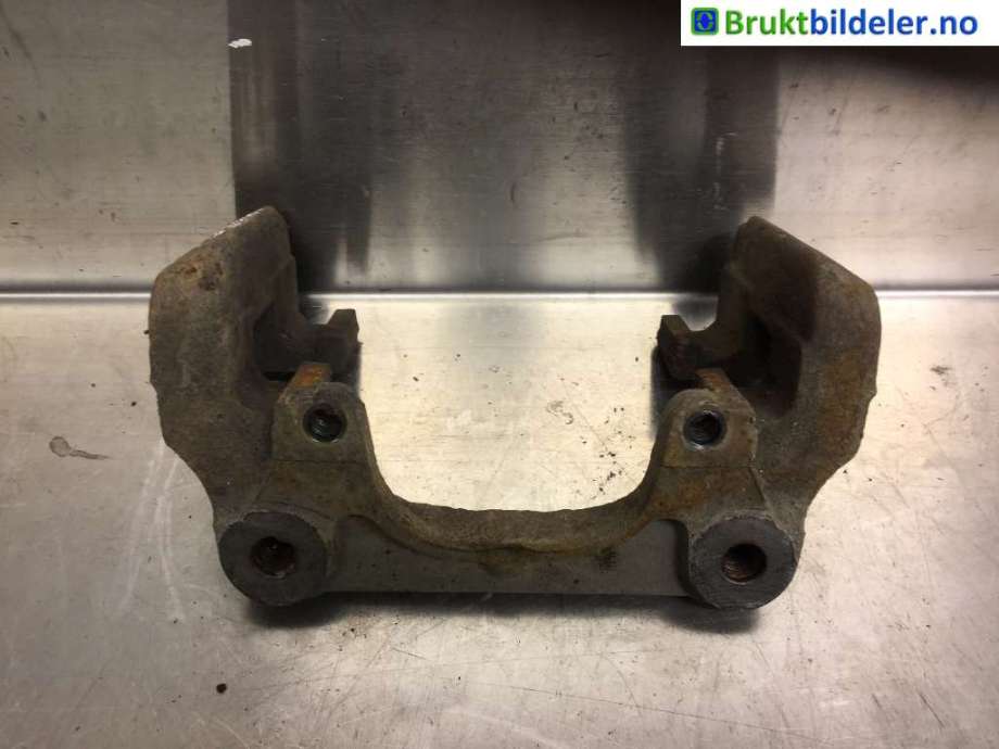 Bremsecaliper brakett til BMW 5-Serie 2010-2017 (F10/F11) (F10/F11) (BMW|34 11 6 796 486|)