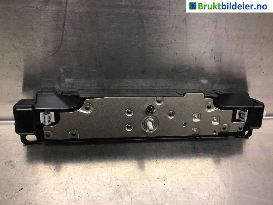 Styreenhet diverse til Tesla Model Y 2021-2024 (Type I)  (1585601-00-E|)