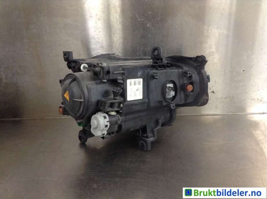Frontlykt venstre xenon til Jeep Cherokee 2014-->> (Type V)  (JEEP|68102857AF|00HTC300713|)