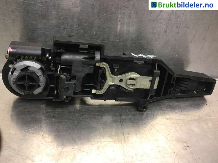 Dørhåndtak utv høyre til Mercedes Citan 2012-2021 (W415) (W415) (MERCEDES|A 415 760 00 00||8200497590)