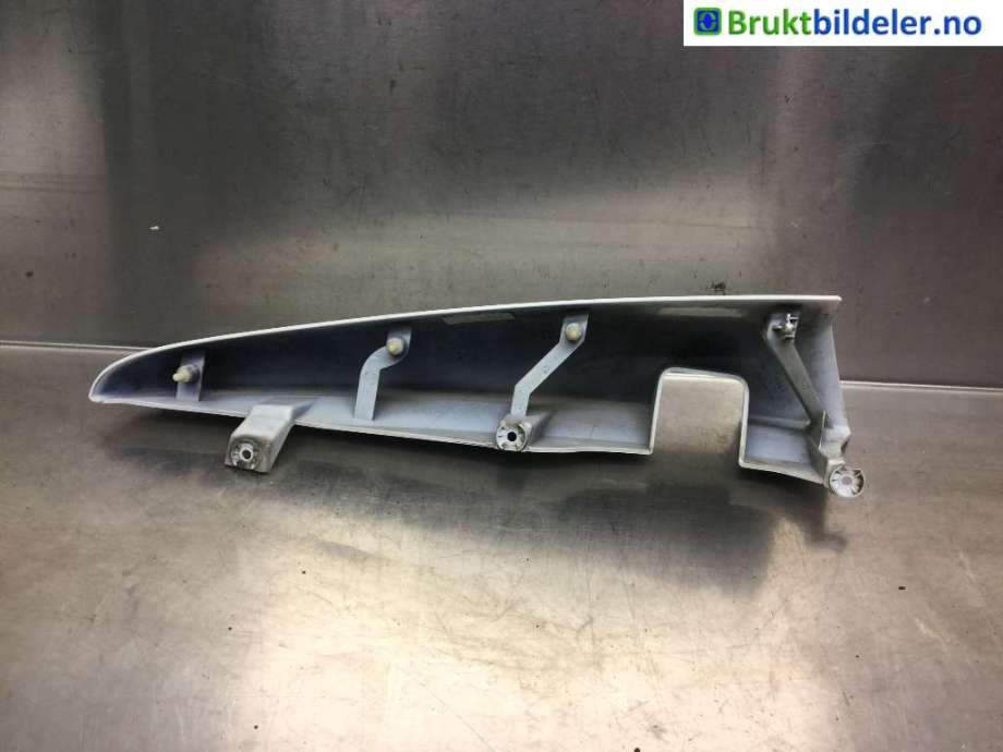 Karosseri diverse til Mercedes Citan 2012-2021 (W415) (W415) (MERCEDES|A 415 826 07 24|)