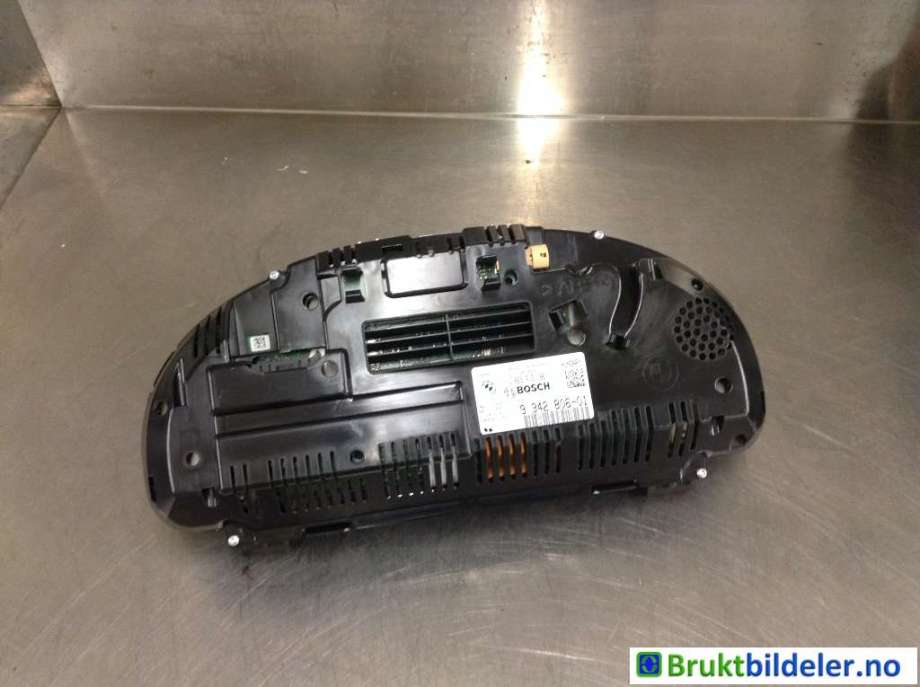 Instrumentpanel til BMW X4 2014-2018 (F26) (F26) (BMW|9 342 806-01|0 263 715 186|62 10 8 795 224)