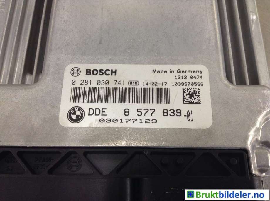 Styreenhet motor til BMW X4 2014-2018 (F26) (F26) (BMW|8 577 839-01|0 281 030 741|)