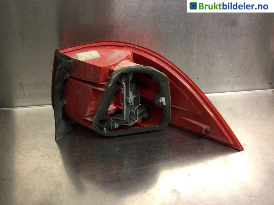Baklykt venstre til VW Golf V, Combi 2003-2008  (VOLKSWAGEN|1K9 945 095 C|)