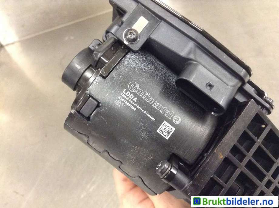 Pedal gass til Mercedes C-Klasse 2014-2018 (Fase 1) (W205) (W205) (MERCEDES|A 222 300 19 00|A2C73661102|)
