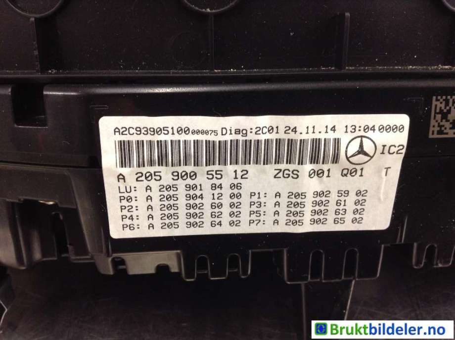 Instrumentpanel til Mercedes C-Klasse 2014-2018 (Fase 1) (W205) (W205) (MERCEDES|A 205 900 55 12|A2C93905100|)
