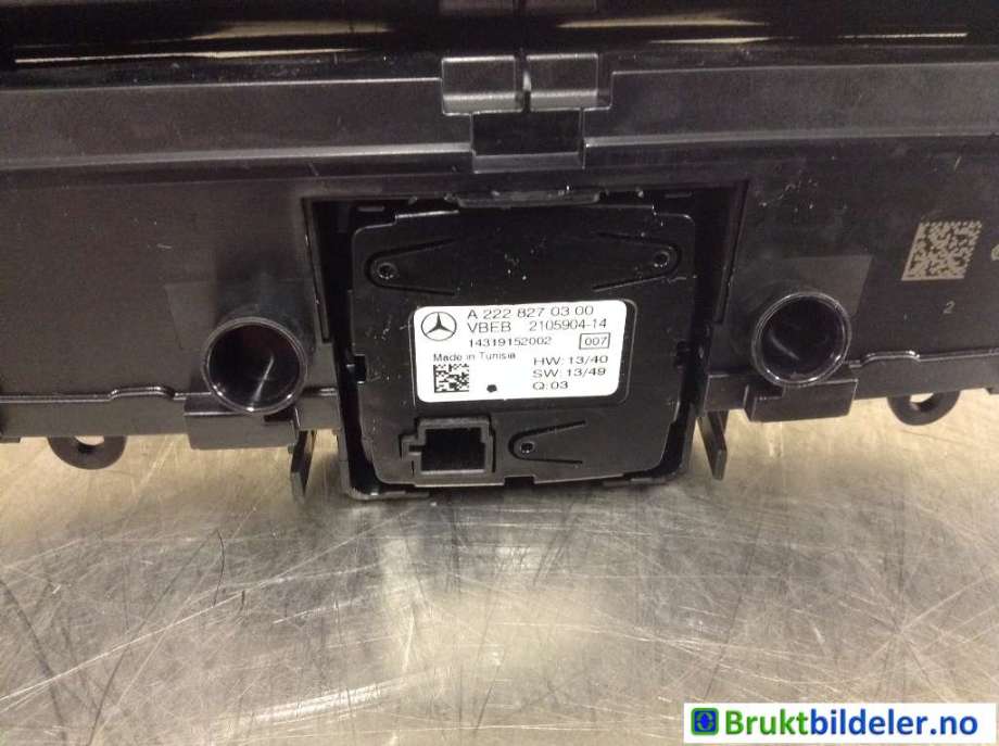 Bilstereo diverse til Mercedes C-Klasse 2014-2018 (Fase 1) (W205) (W205) (MERCEDES|A 222 827 03 00||A 205 905 39 01)