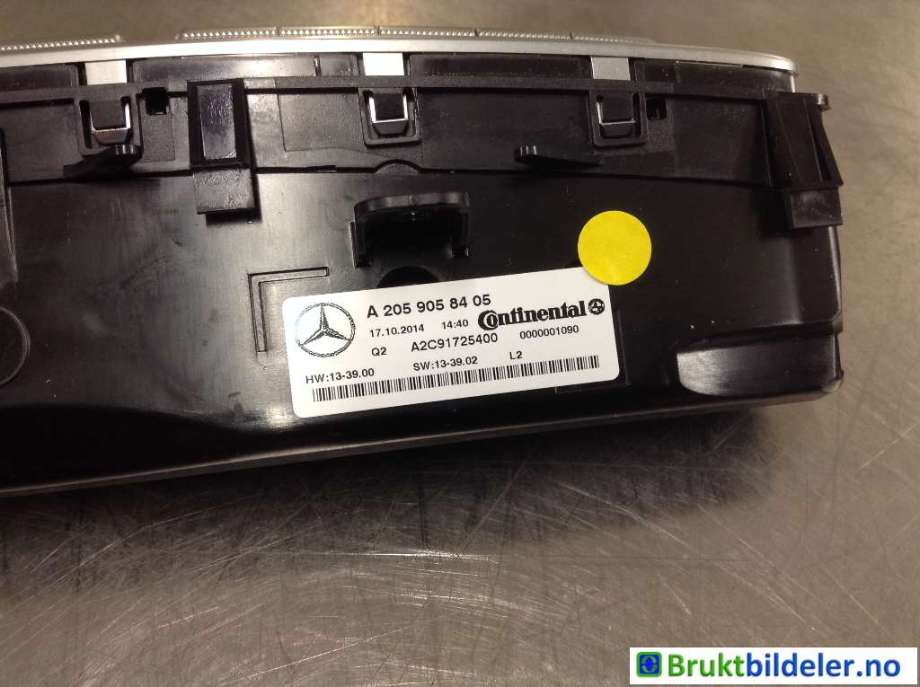 Varmeapparat betjening til Mercedes C-Klasse 2014-2018 (Fase 1) (W205) (W205) (MERCEDES|A 205 905 84 05|A2C91725400|)