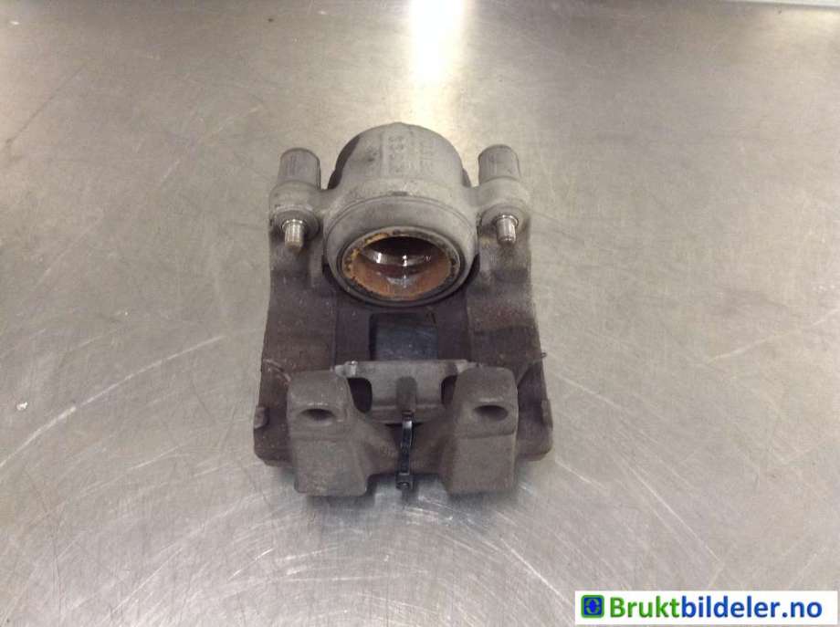 Bremsecaliper høyre foran til BMW X4 2014-2018 (F26) (F26) (BMW|34 10 6 790 922|)