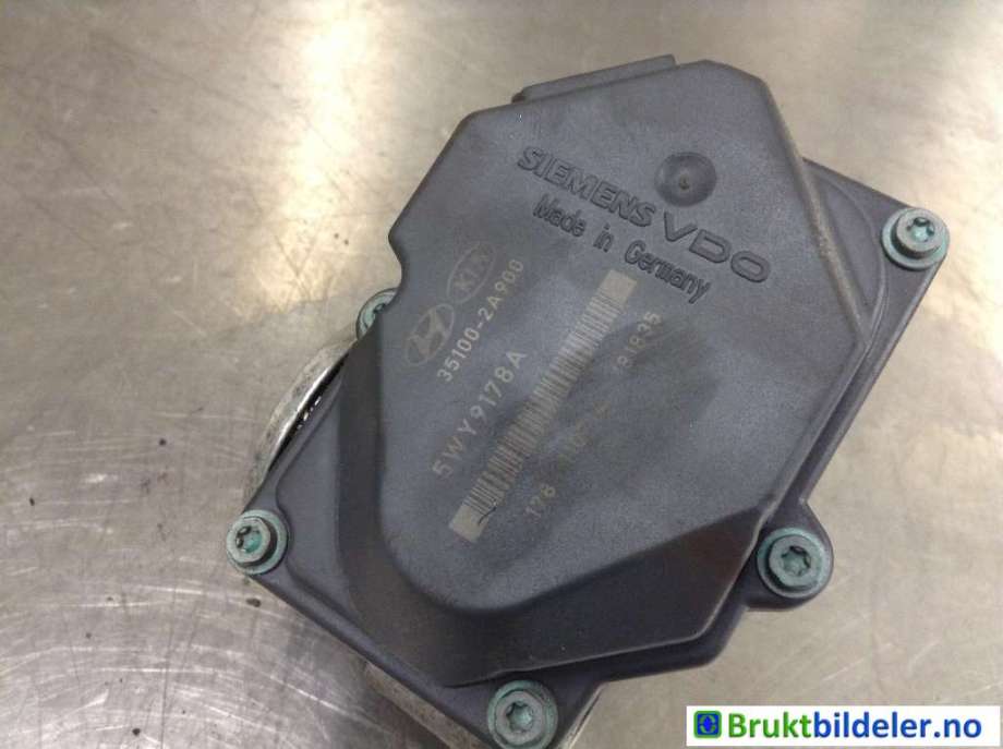 Spjeldhus til Hyundai i40 2012-2017  (HYUNDAI|351002A900|5WY9178A|)