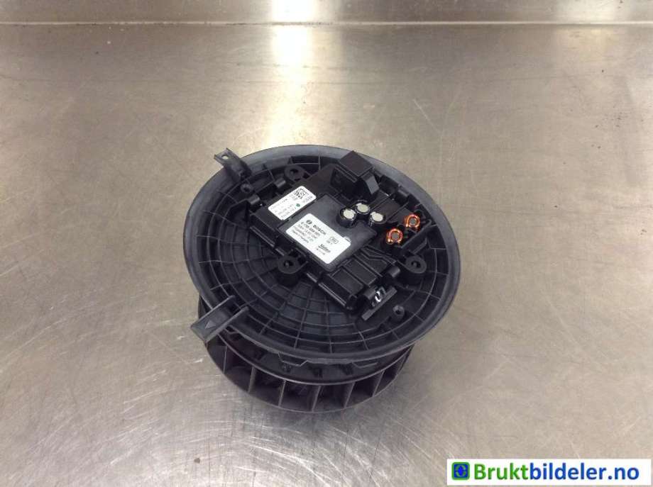 Varmeapparat motor til Mercedes C-Klasse 2014-2018 (Fase 1) (W205) (W205) (MERCEDES||F 011 500 093|0 130 309 001)
