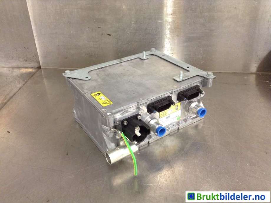 Batterilader (OBC - On Board Charger) til Mercedes C-Klasse, 2014-2018 (Fase 1) (W205) (W205) (MERCEDES|A 000 900 66 08)