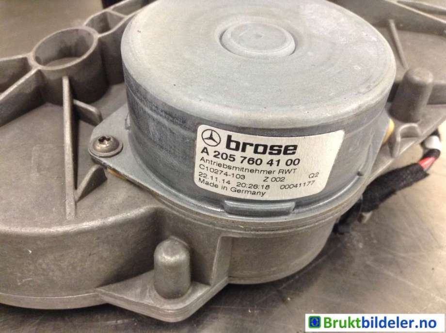 Baklukeåpner motor til Mercedes C-Klasse 2014-2018 (Fase 1) (W205) (W205) (MERCEDES|A 205 760 41 00||A 205 900 72 18)