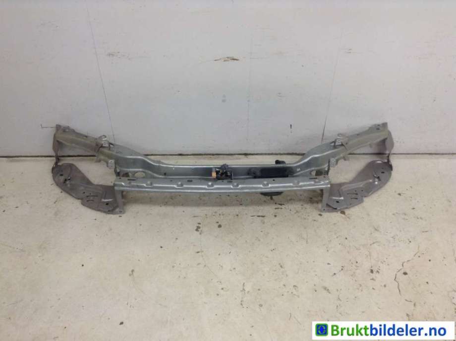 Frontplate øvre til Volvo V50, 2007-2012 (Fase 2) (VOLVO|31335263)