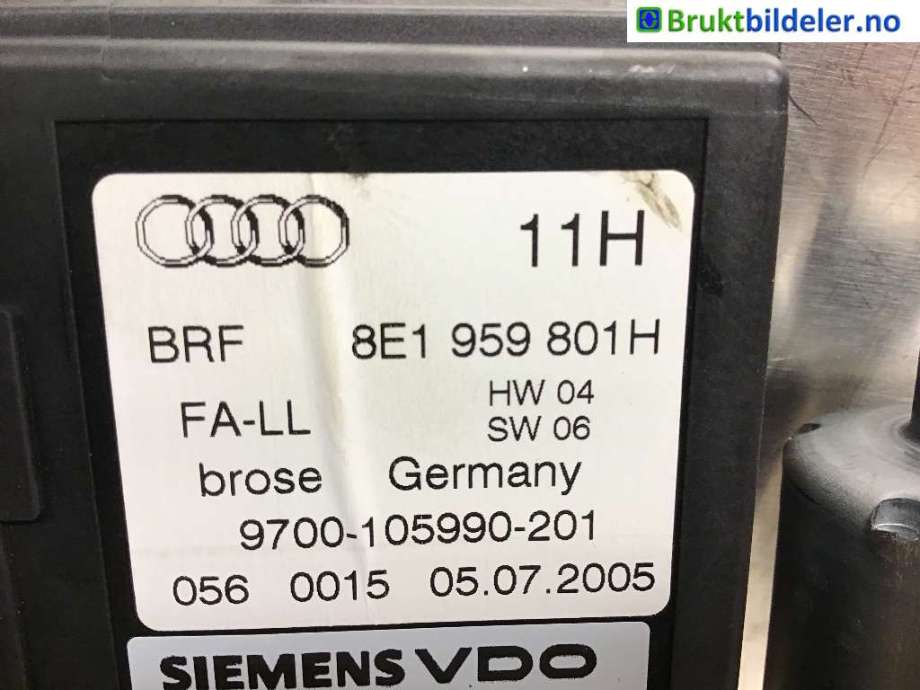 Ruteheis venstre foran til Audi A4 2004-2008 (Type III) (B7) (B7) (AUDI|8E1 959 801 H|)