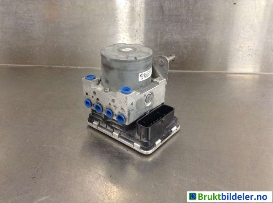 ABS sentral til VW Transporter / Caravelle, 2015-2019 (T6) (T6) (VOLKSWAGEN|7E0 907 379 P)