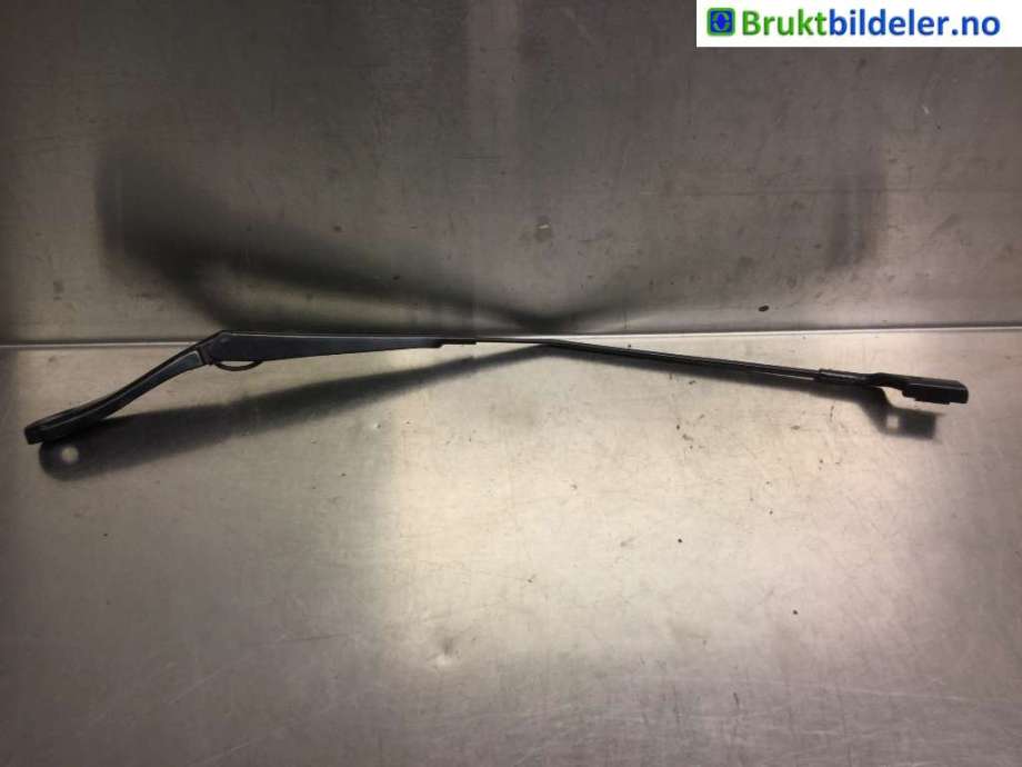 Viskerarmer frontrute til Volvo V60/V60 CC, 2013-2018 (Type I, Fase 2)  (VOLVO|30753505)