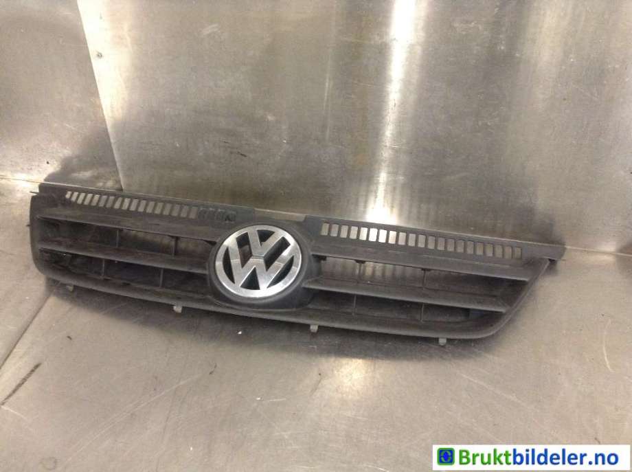 Grill til VW Golf, Plus/Cross, 2005-2009 (Fase 1)  (VOLKSWAGEN|5M0 853 651 A)