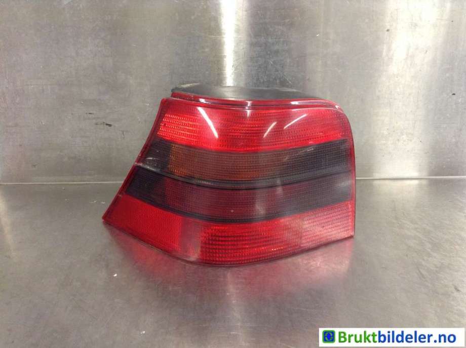 Baklykt høyre til VW Golf IV, 1998-2003  (VOLKSWAGEN|1J6 945 112 S)