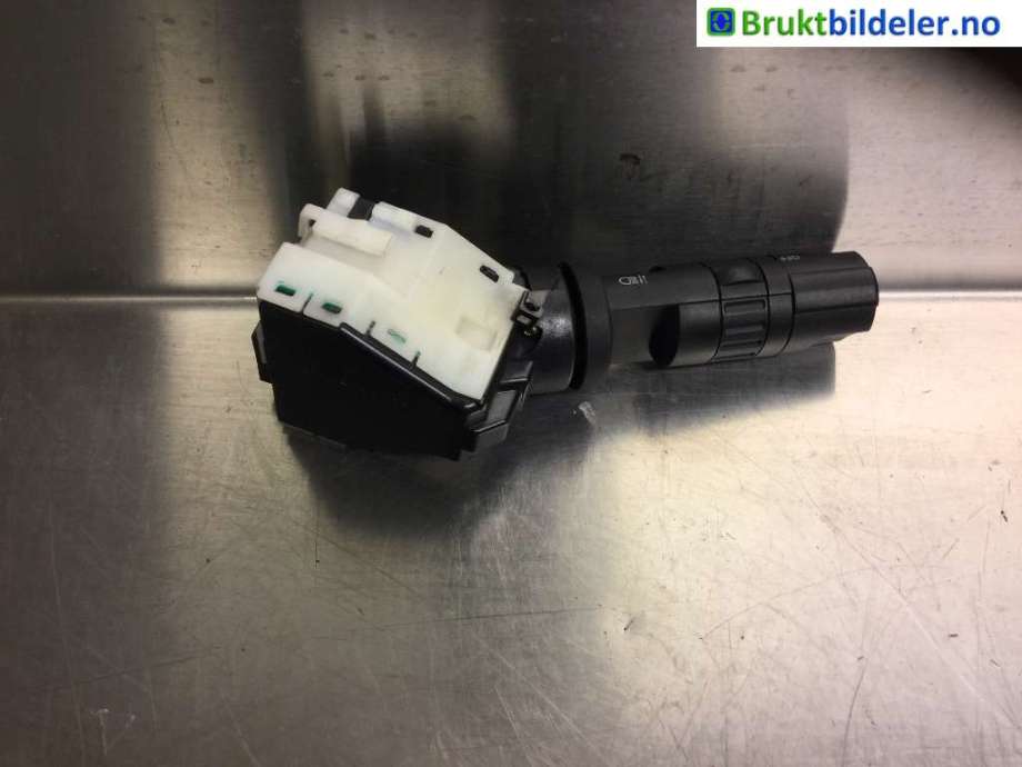 Bryter blink til Nissan Navara 2005-2010 (Fase 1) (D40) (D40) (NISSAN||25540 EB307)