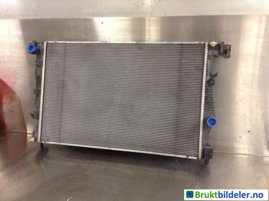 Radiator (automat gir) til Jeep Cherokee 2014-->> (Type V) (JEEP|68229 290AA|)
