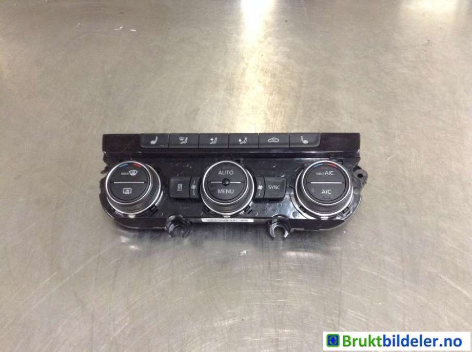 Varmeapparat betjening til VW Passat 2015-2019 (Fase 1) (B8) (B8) (VOLKSWAGEN|5GE 907 044 AS|5HB 013 104-32|)