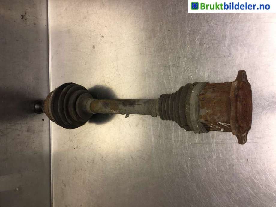 Drivaksel venstre foran til Audi A4 2007-2014 (Type IV) (B8) (B8) (AUDI|8K0 407 271 Q|)