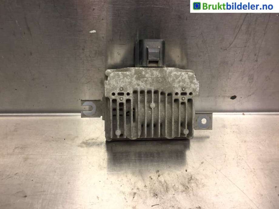 Styreenhet servo til Volvo V70 2007-2013 (Type III, Fase 1)  (VOLVO||6G9N-9D372-AC)