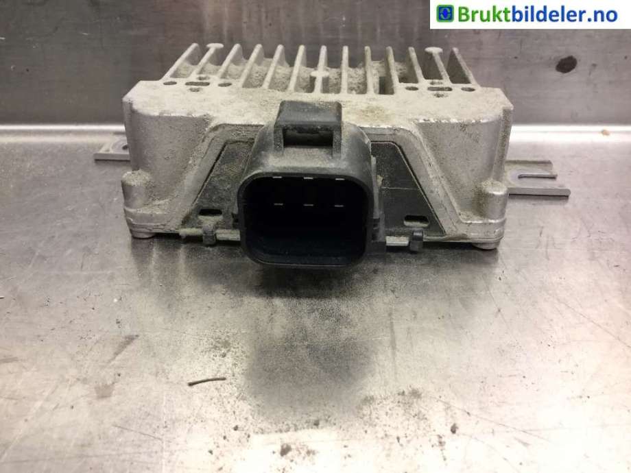 Styreenhet servo til Volvo V70 2007-2013 (Type III, Fase 1)  (VOLVO||6G9N-9D372-AC)
