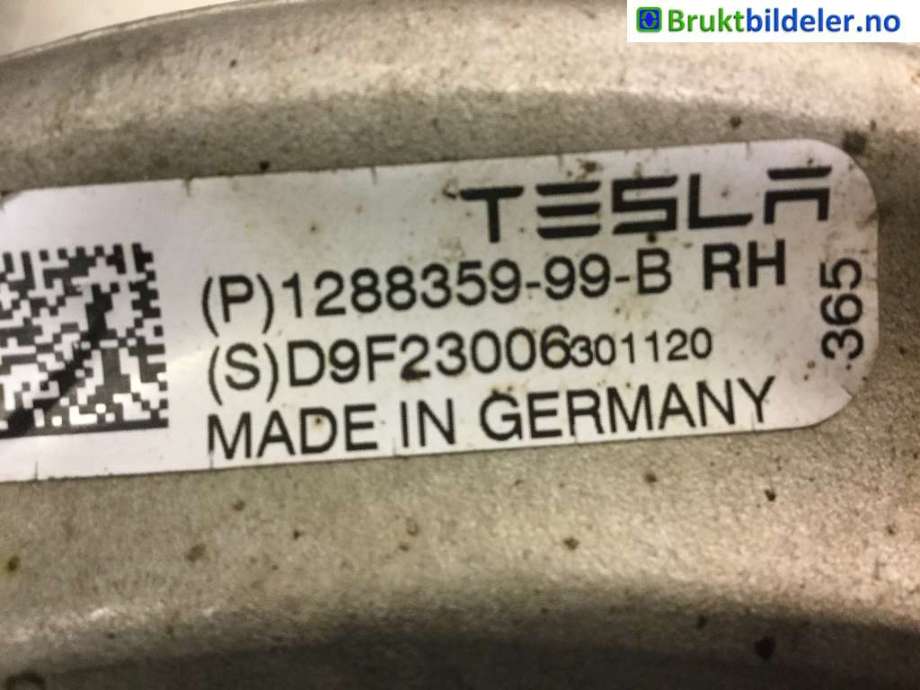 Bærebru høyre foran øvre til Tesla Model Y 2021-2024 (Type I)  (1288359-99-B|)