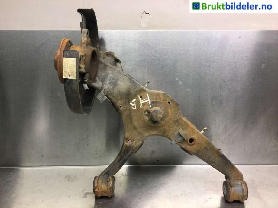 Hjulspindel høyre bak til VW Transporter / Caravelle 2015-2019 (T6) (T6) (VOLKSWAGEN|7E0 501 072|7H0 401 611 H|)